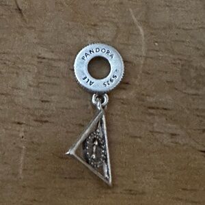 Pandora HP charm